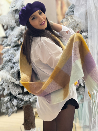 Esarfa in carouri cu franjuri [4]