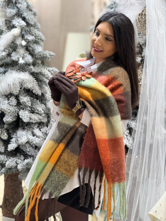 Esarfa in carouri cu franjuri [5]