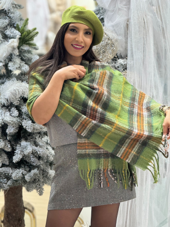 Esarfa in carouri cu insertii sclipici [2]