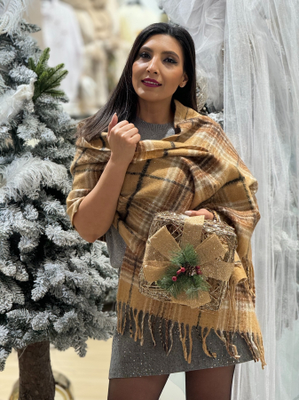 Esarfa in carouri cu insertii sclipici [2]