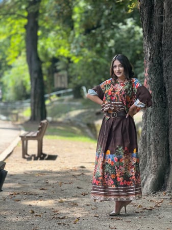 Fuste - Fusta cu imprimeu floral si curea