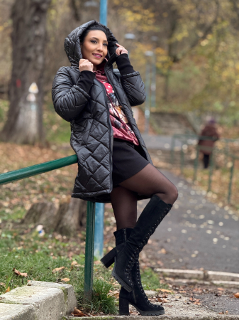 Geaca cu emblema lunga [1]