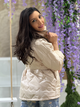 Geacă damă matlasată cu guler tip rever, croială petrecută și cordon în talie [4]