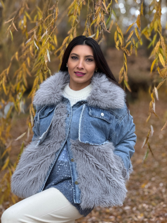 Geci si jachete - Geaca de blugi cu blana ecologica