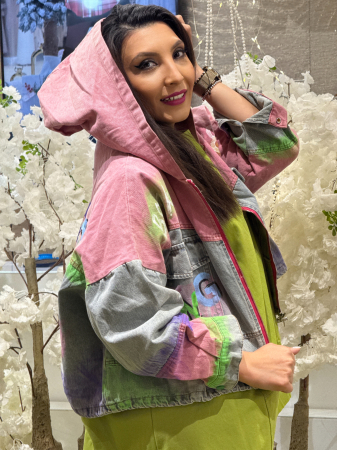 Geaca din denim cu imprimeu artistic si gluga [3]