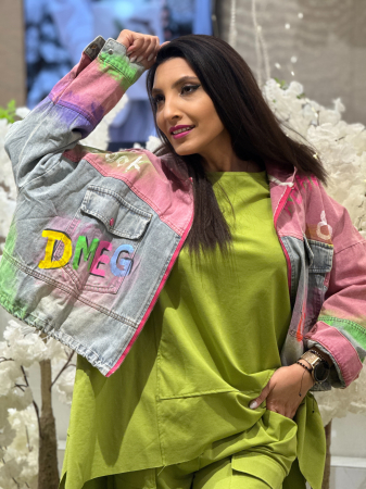 Geci si jachete - Geaca din denim cu imprimeu artistic si gluga