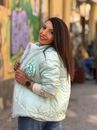 Geaca din fas cu floare in piept [4]