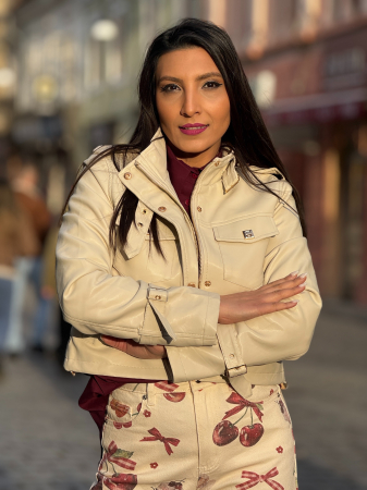 Geci si jachete - Geaca din piele ecologica cu guler tunica si buzunare aplicate