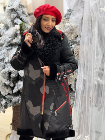 Geaca matlasata cu blana neagra si detalii rosii [5]