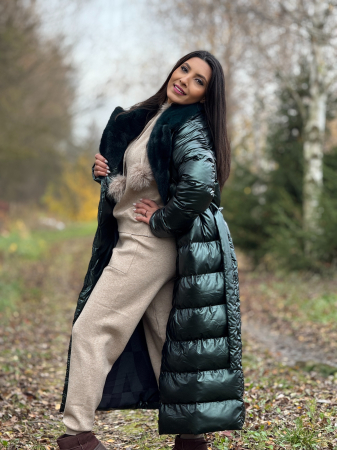 Geci de iarna - Geaca matlasata cu guler din blana naturala verde inchis