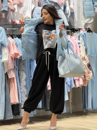 Geaca matlasata cu manseta la maneca si capse si elastic in talie [1]