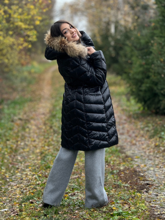 Geaca neagra cu blana naturala [2]