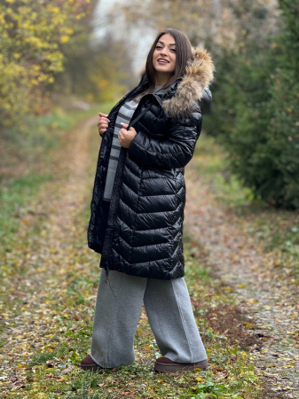 Geaca neagra cu blana naturala [1]