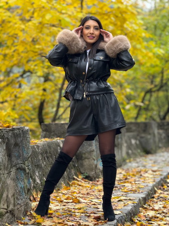 Geaca neagra din piele eologica [7]