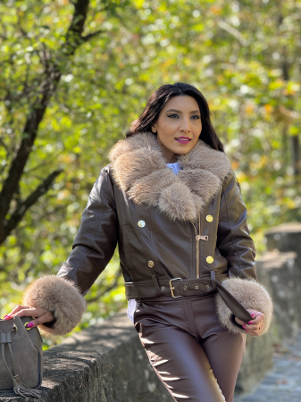 Geaca scurta din piele ecologica cu blana artificiala [8]