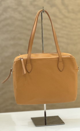 Accesorii de dama - Geanta din piele cu inchidere fermoar