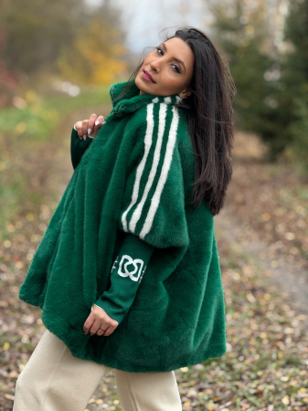 Haina din blana ecologica si dunga pe mana [4]