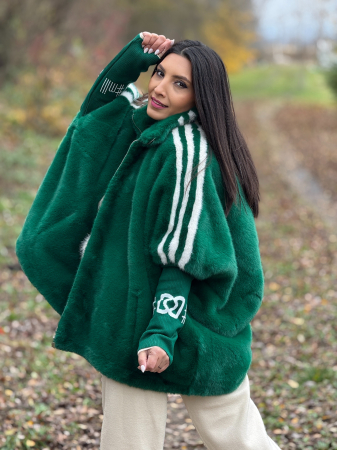 Haina din blana ecologica si dunga pe mana [2]