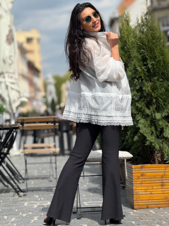 Jacheta alba cu paiete si perle [5]