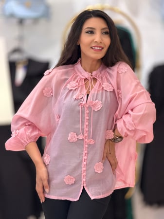 Imbracaminte de dama - Bluza cu aplicatii florale 3D