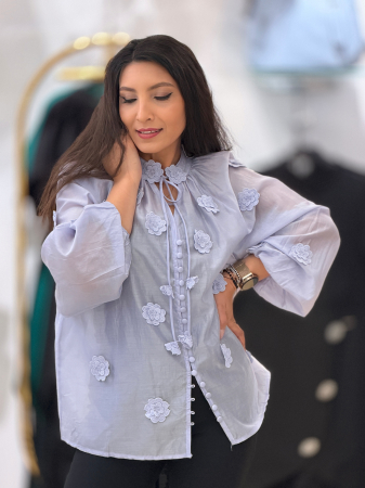 Bluza cu aplicatii florale 3D [1]