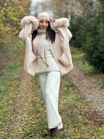 Jacheta cu fermoar si guler de blana [4]