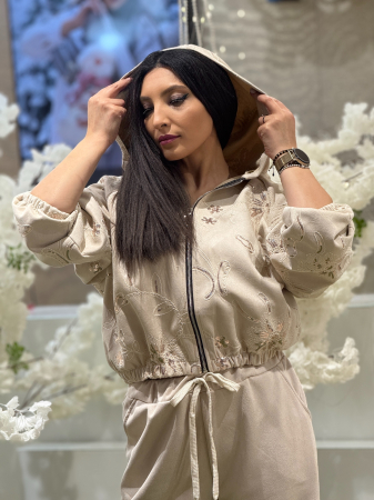 Jacheta cu gluga si broderii florale [2]