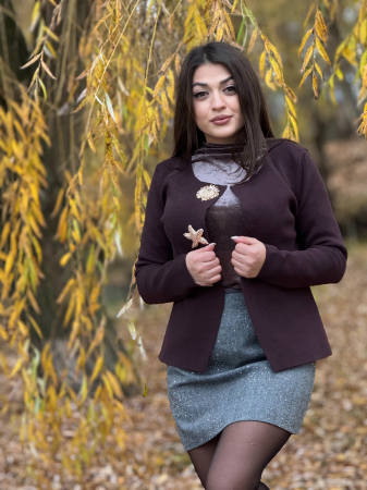 Jacheta cu nasturi mari decorativi [1]