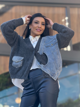 Jacheta cu nasturi si aplicatie din denim [4]