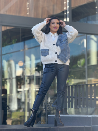 Jacheta cu nasturi si aplicatie din denim [5]