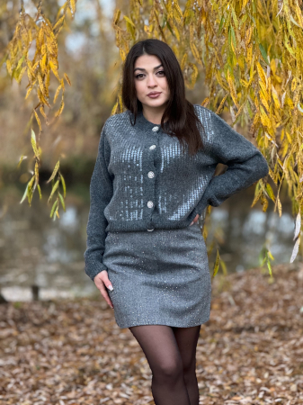 Noutati - Jacheta cu paiete si nasturi