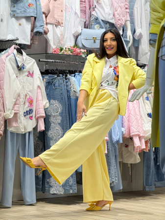 Jacheta cu rever si nasturi [4]