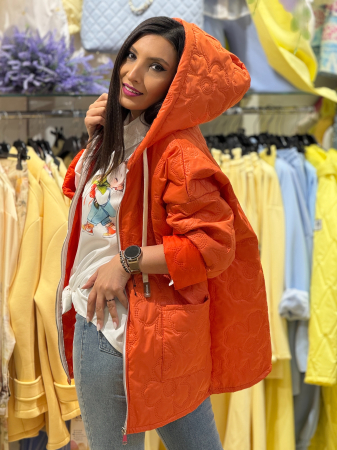 Jachetă damă cu croială lejeră cu  glugă si motive florale [2]