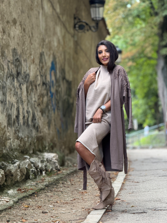 Jacheta desfacuta cu broderie [4]
