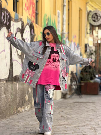 Jacheta din jeans cu broderie Mikey si dunga roz [5]