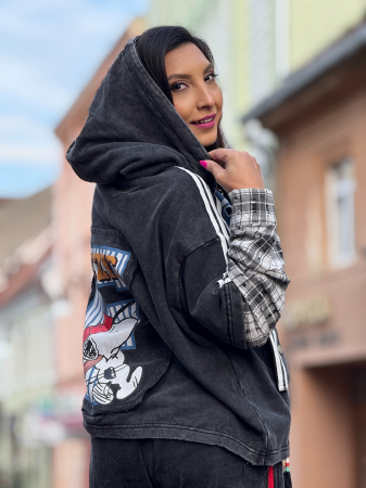 Jacheta Disney cu maneca cu patratele [2]