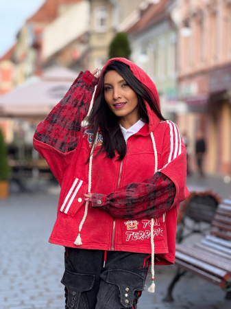 Jacheta rosie Disney cu maneca cu patratele [9]