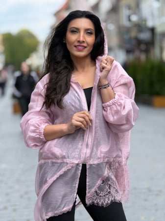 Geci si jachete - Jacheta roz cu gluga si dantela