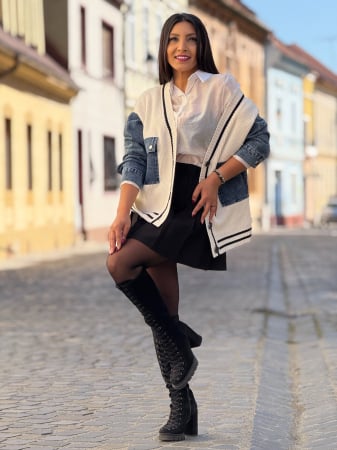 COLECTIA DE TOAMNA - Jacheta tricotata cu buzunare si maneci din jeans