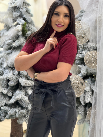 Maleta cu nasturi pe maneca [3]