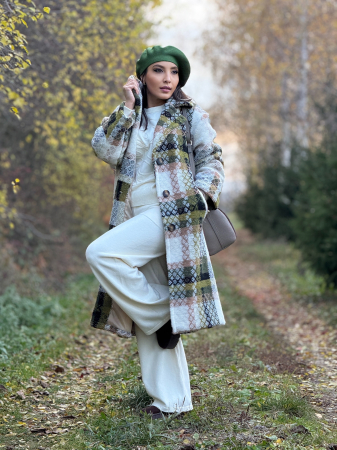 Palton elegant in carouri, cu nasturi si buzunare laterale [8]