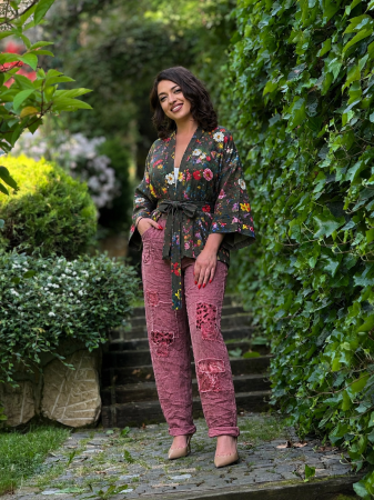 Noutati - Pantaloni bordo cu aplicatii decorative si snur in talie