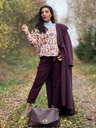 Promotii - Pantaloni bordo cu curea