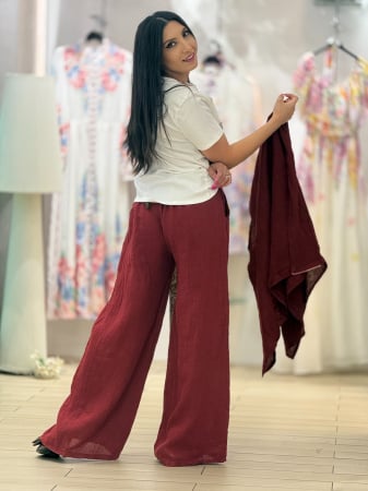 Imbracaminte de dama - Pantaloni bordo cu curea in talie