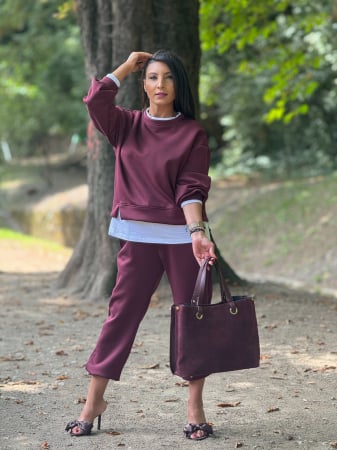 Compleuri si costume - Pantaloni bordo cu dunga
