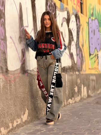 Pantaloni cargo cu efect denim si benzi contrastante [4]
