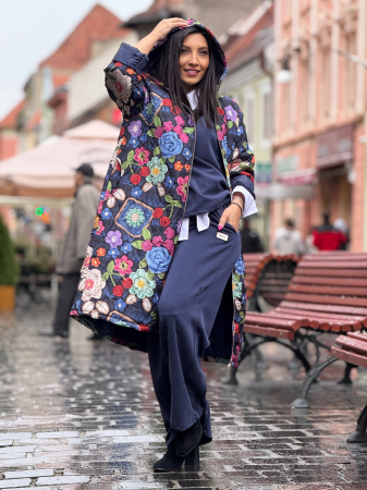 Pantaloni casual cu snur si elastic in talie [2]