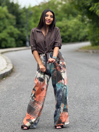 Pantaloni colorati cu imprimeu Mickey Mouse [0]