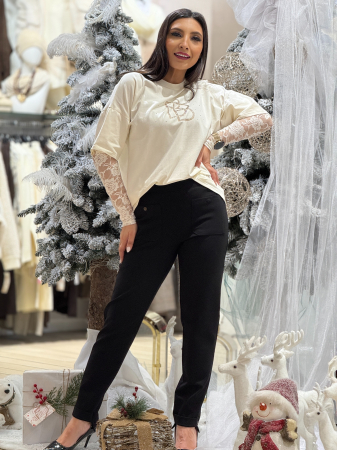 Pantaloni cu buzunare aplicate [2]