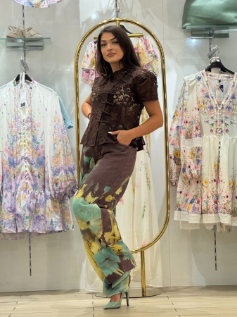 Pantaloni cu imprimeu floral artistic [1]